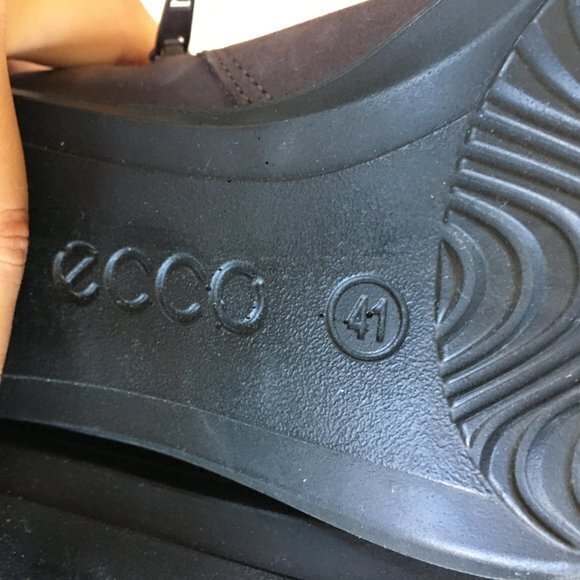 ECCO Leather Zipped Heeled Booties Ankle Boots Size 41 US Size 10-10.5 - Picture 9 of 10